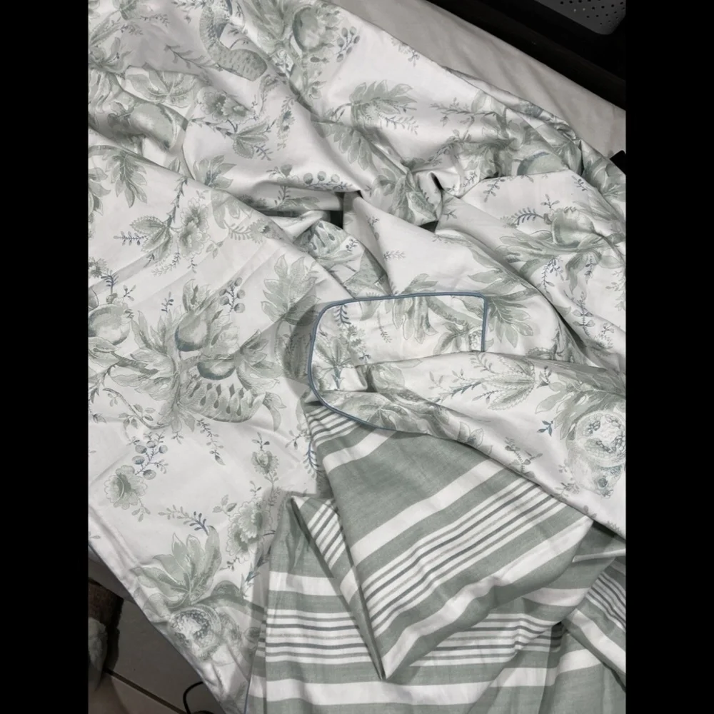 NIB‎ Lauren Ralph 3PC Julianne Toile Full/Queen Set